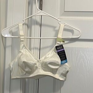 Bali White Soft Bra Comfortable Everyday Wear